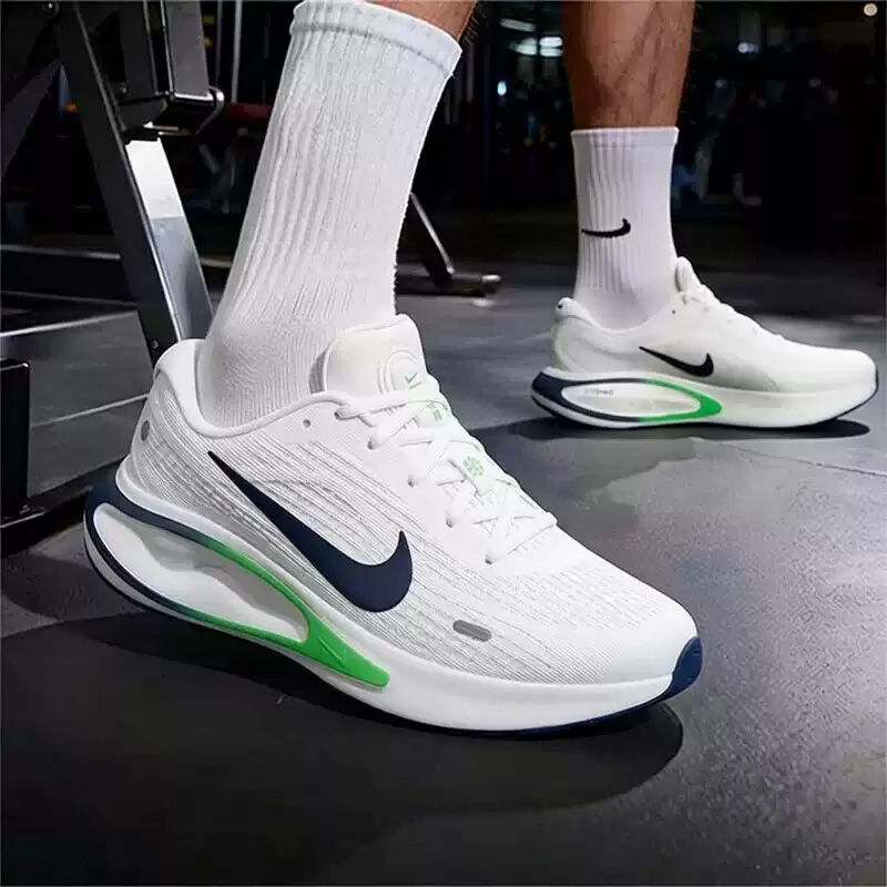 ナイキ メンズシューズ JOURNEY RUN - プロフェ - Nike Shoes Air Max 270 のレビューと価格
