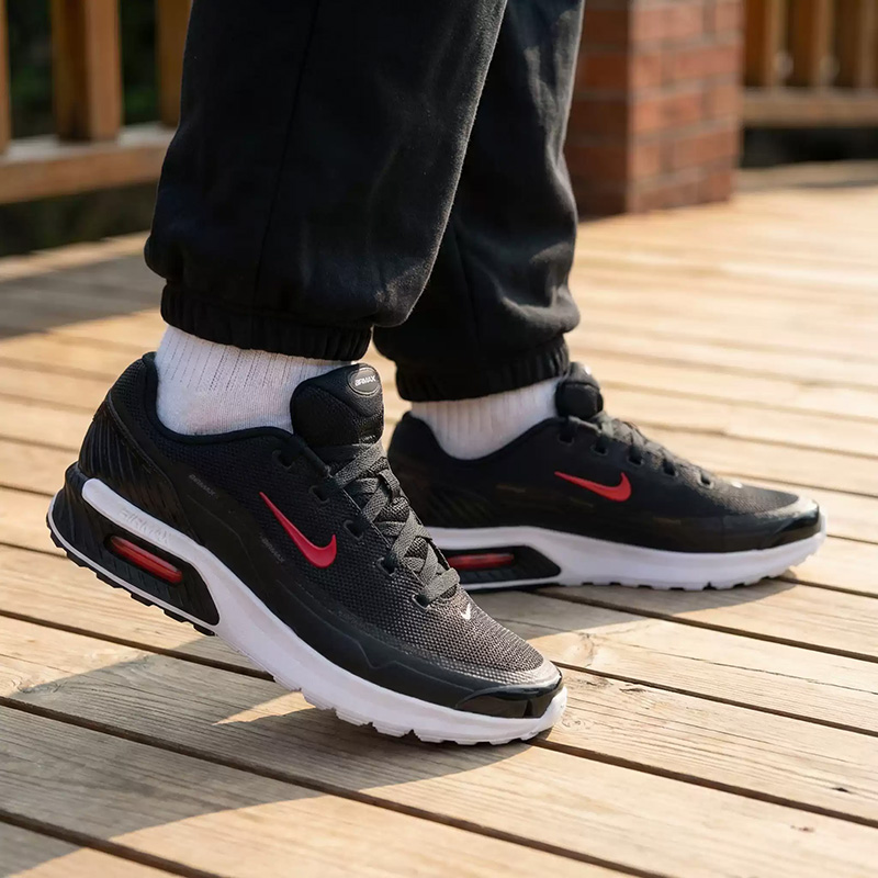 ナイキ公式正規品 メンズシューズ - AIRMAX 軽量クッ - Nike Shoes Air Max 270 のレビューと価格