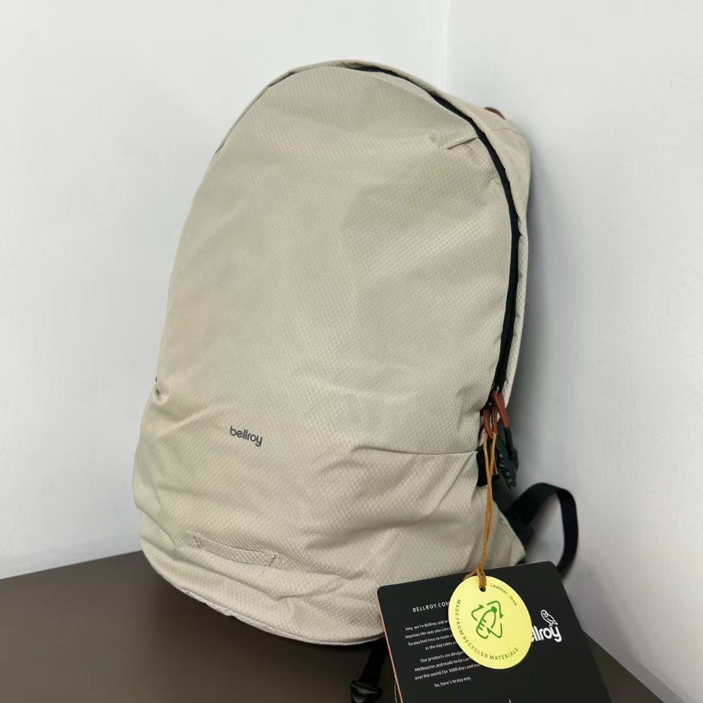 ベルロイ ライト デイパック 20L 軽量トラベルバックパッ - Canvas Backpack Casual のレビューと価格